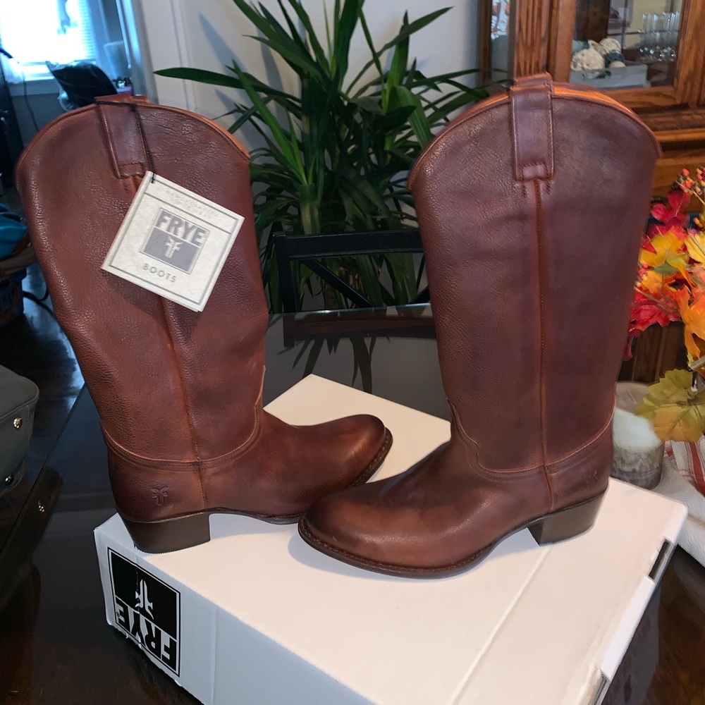 FRYE Boots